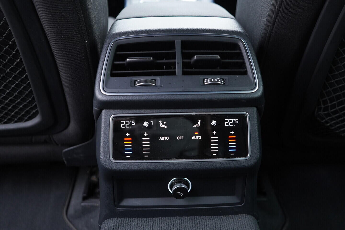 OV190V11128_39.webp_A6 AVANT  3.0 TDI 210 kW automat, DPH