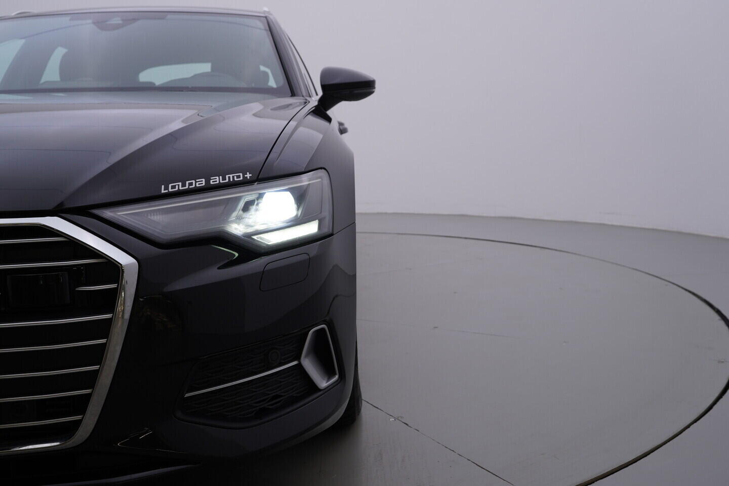 OV190V11128_46.webp_A6 AVANT  3.0 TDI 210 kW automat, DPH