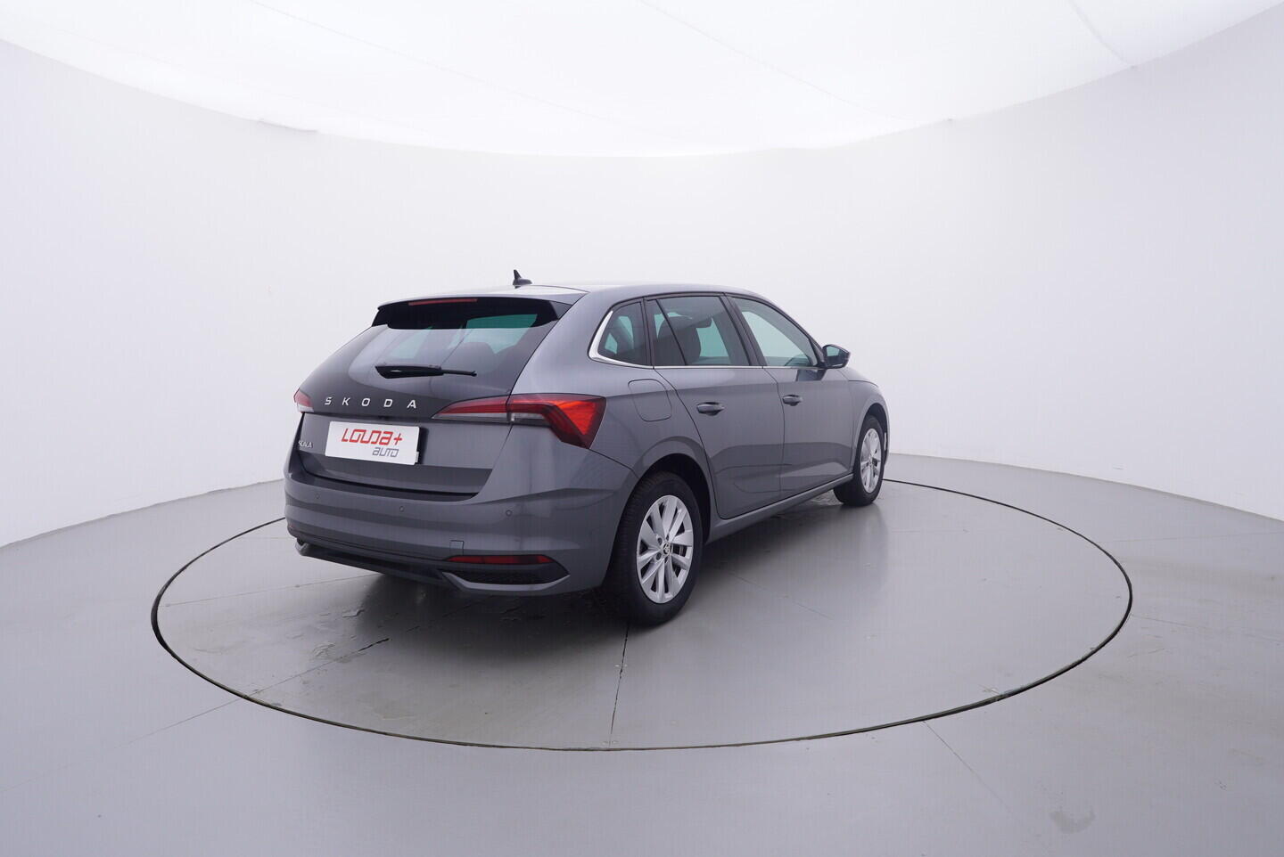 OV190V11129_14.webp_SCALA Top Selection 1.0 TSI 85 kW automat, DPH