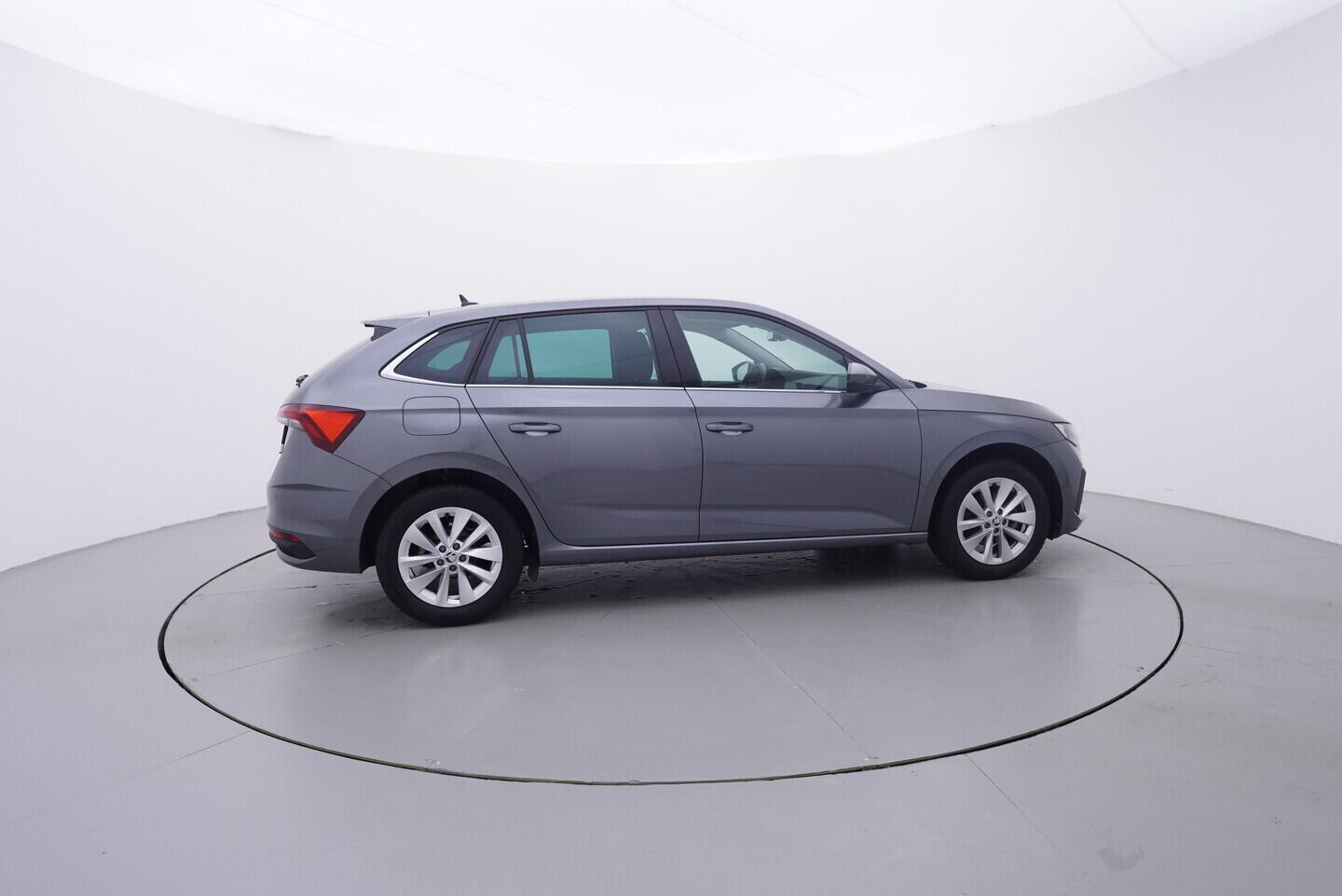 OV190V11129_15.webp_SCALA Top Selection 1.0 TSI 85 kW automat, DPH