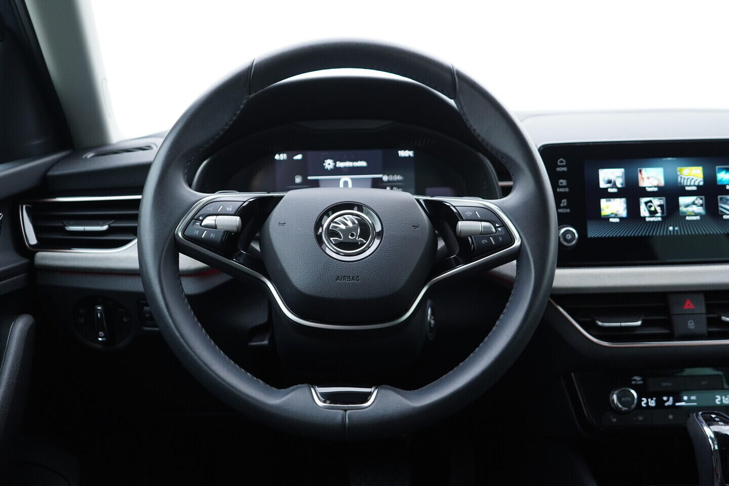 OV190V11129_26.webp_SCALA Top Selection 1.0 TSI 85 kW automat, DPH