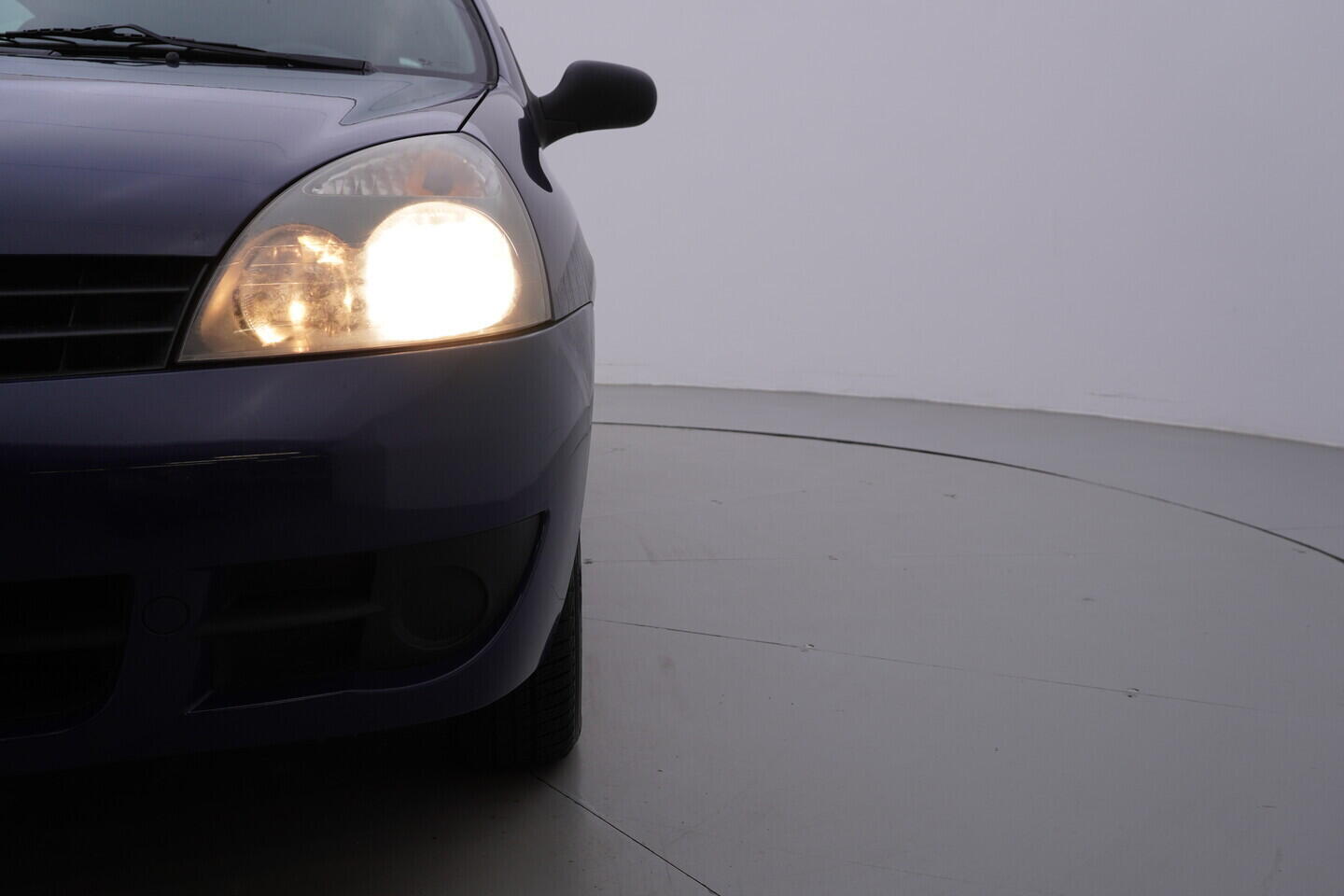 OV190V11131_38.webp_CLIO  1.1 1.2 8V 43 kW manuál