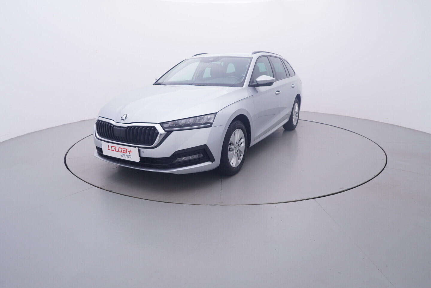 OV190V11133_10.webp_OCTAVIA Ambition 2.0 TDI 85 kW manuál, DPH