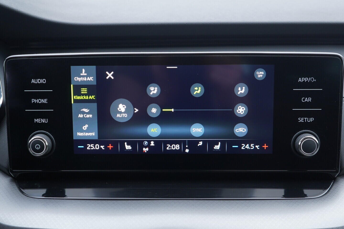 OV190V11133_30.webp_OCTAVIA Ambition 2.0 TDI 85 kW manuál, DPH