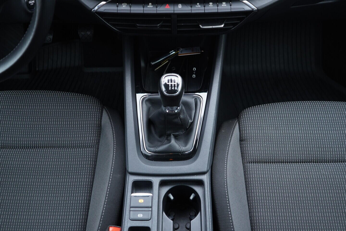 OV190V11133_32.webp_OCTAVIA Ambition 2.0 TDI 85 kW manuál, DPH