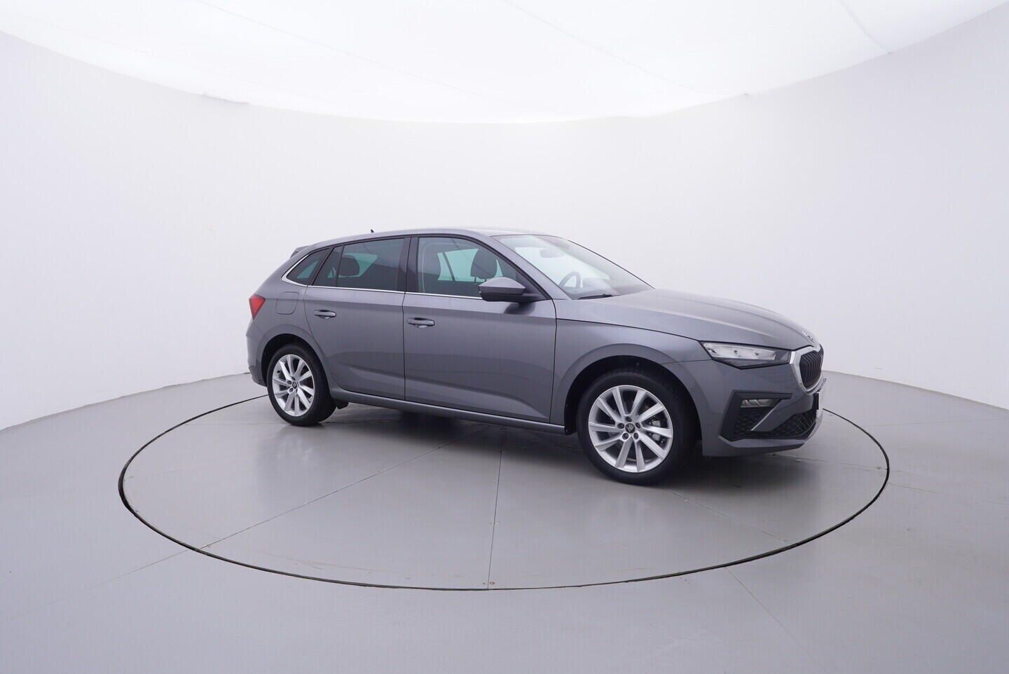 OV190V11136_16.webp_SCALA  1.0 TSI 85 kW manuál, DPH