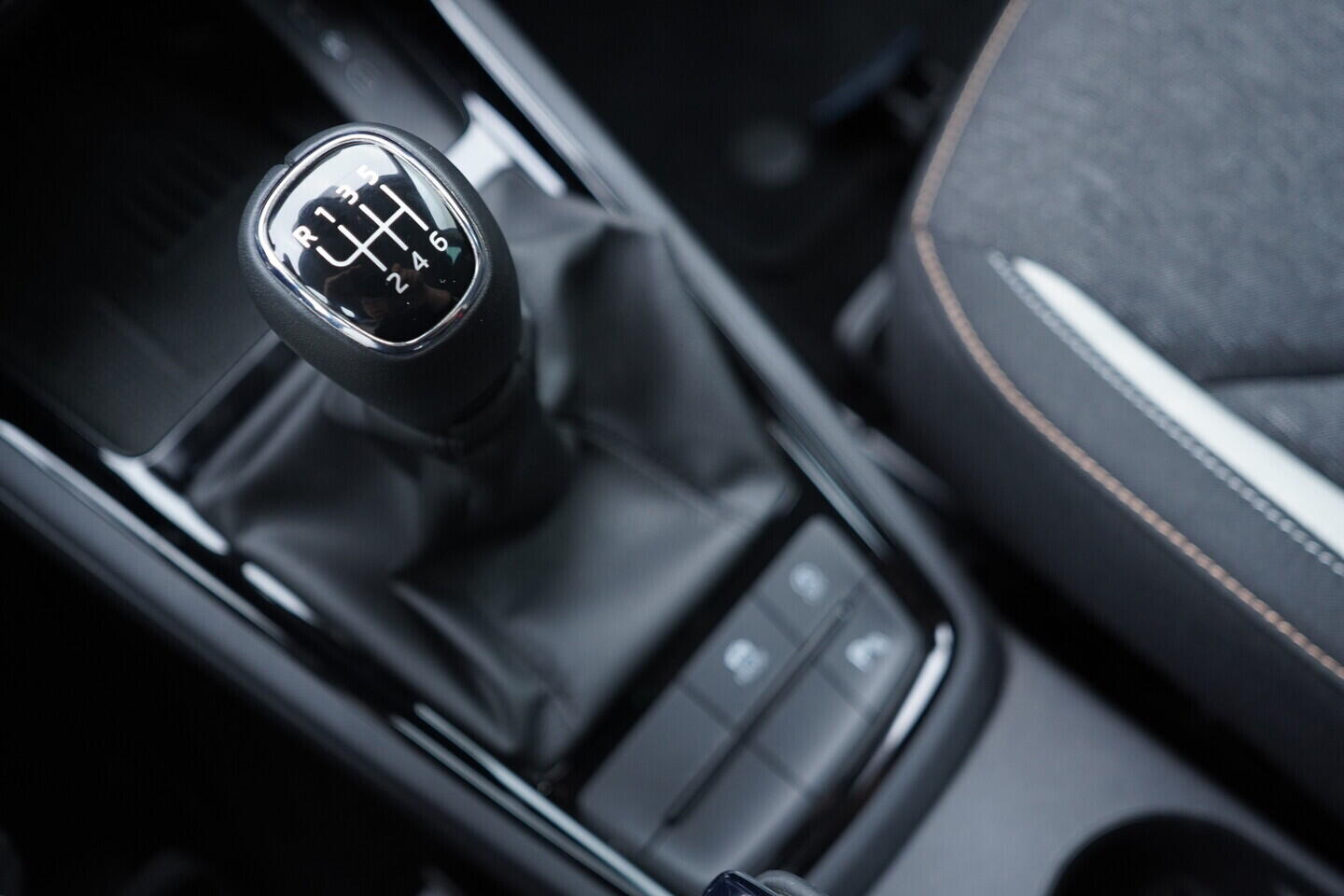 OV190V11136_35.webp_SCALA  1.0 TSI 85 kW manuál, DPH