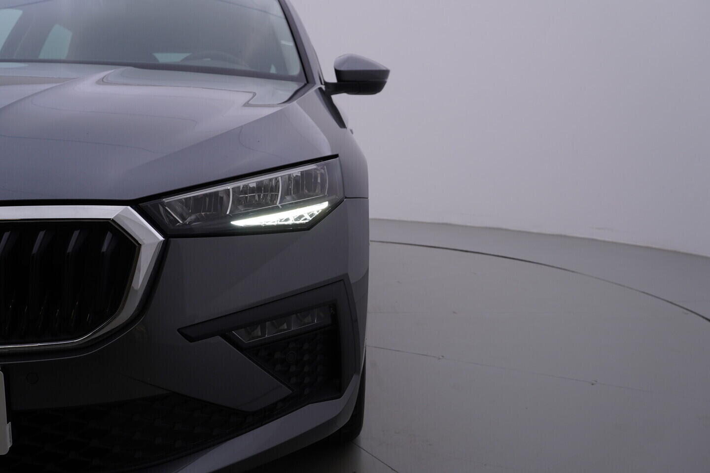 OV190V11136_43.webp_SCALA  1.0 TSI 85 kW manuál, DPH