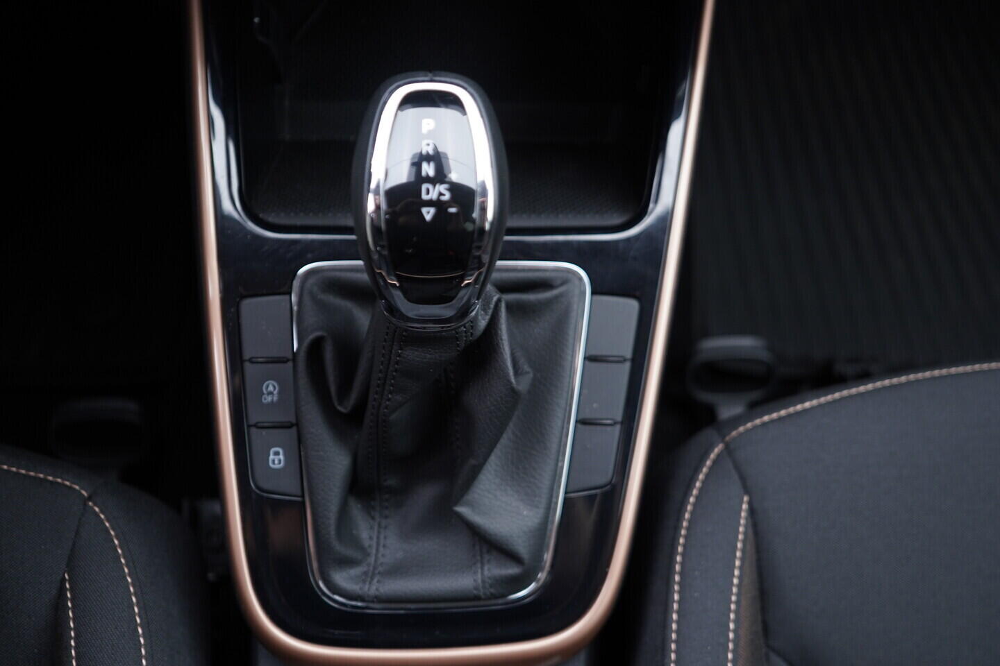 OV190V11138_36.webp_FABIA Style 1.0 TSI 81 kW automat