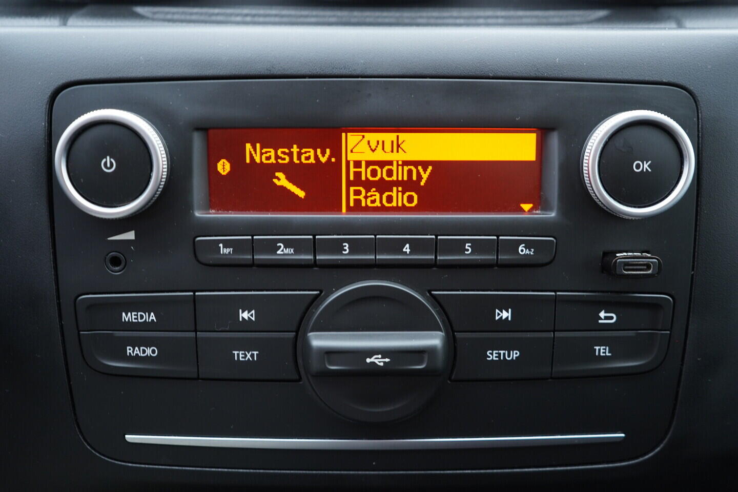 OV190V11139_28.webp_DUSTER Comfort 1.3 Tce 96 kW manuál