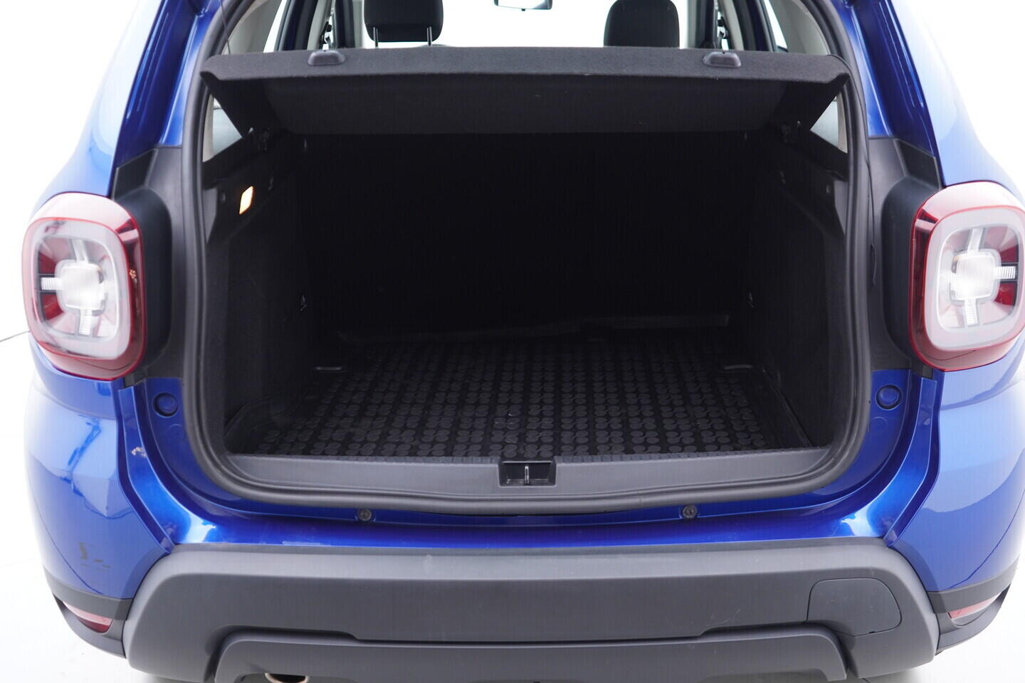 OV190V11139_34.webp_DUSTER Comfort 1.3 Tce 96 kW manuál