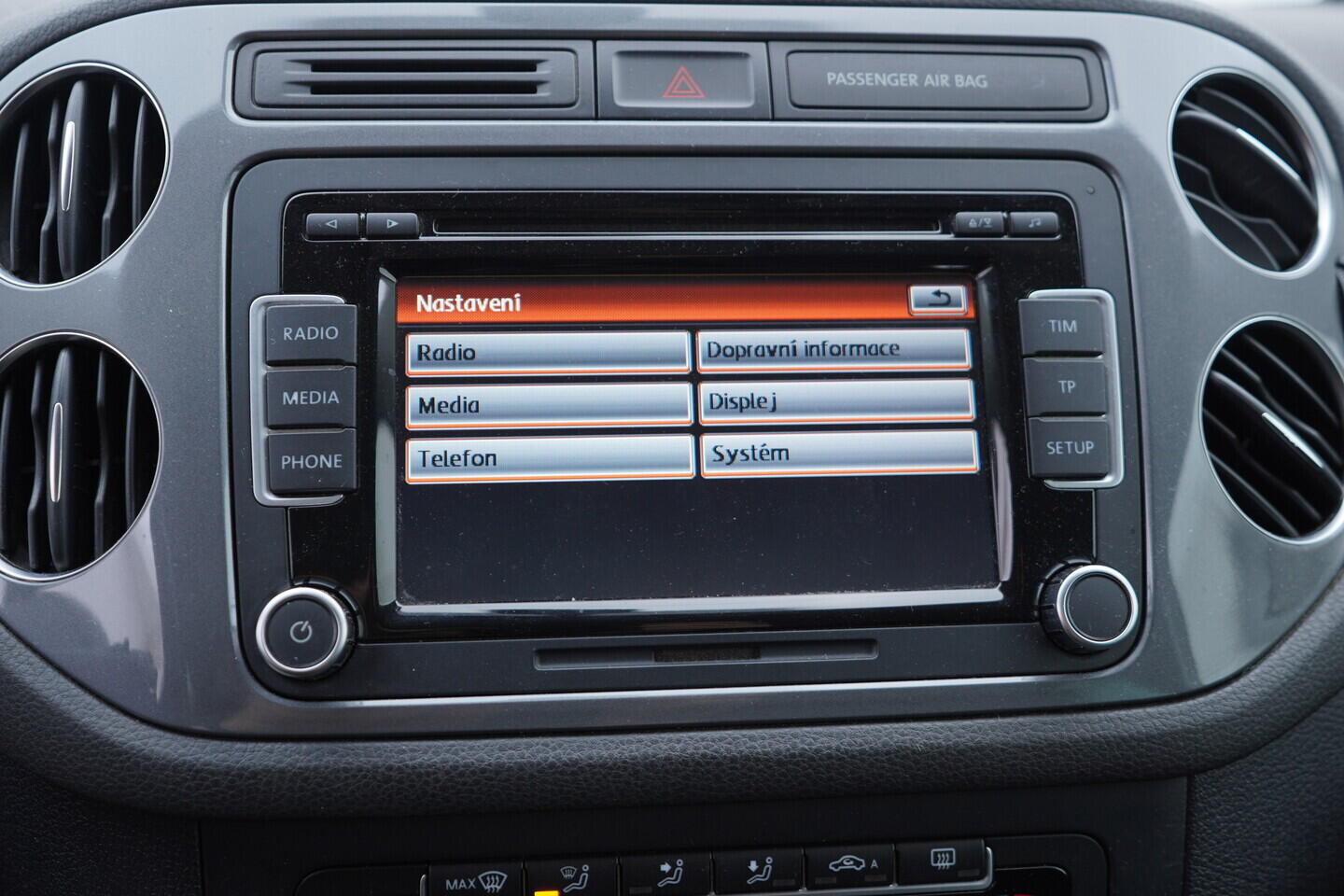 OV190V11141_31.webp_TIGUAN  2.0 TDI 103 kW manuál