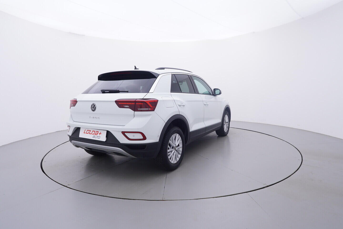 OV190V11145_14.webp_T-ROC Life 1.5 TSI 110 kW automat, DPH