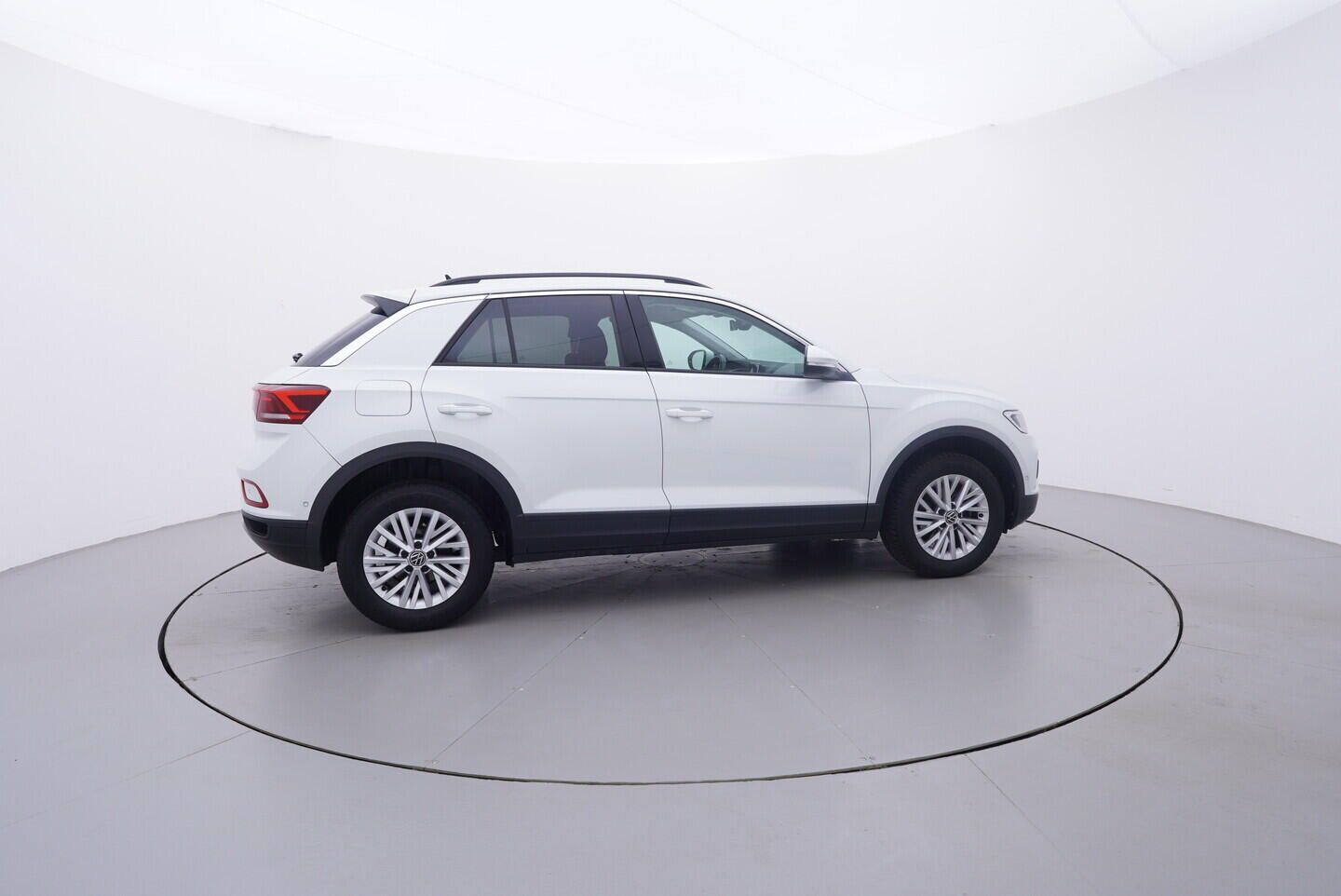 OV190V11145_15.webp_T-ROC Life 1.5 TSI 110 kW automat, DPH