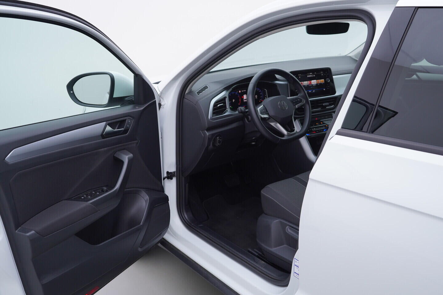 OV190V11145_18.webp_T-ROC Life 1.5 TSI 110 kW automat, DPH