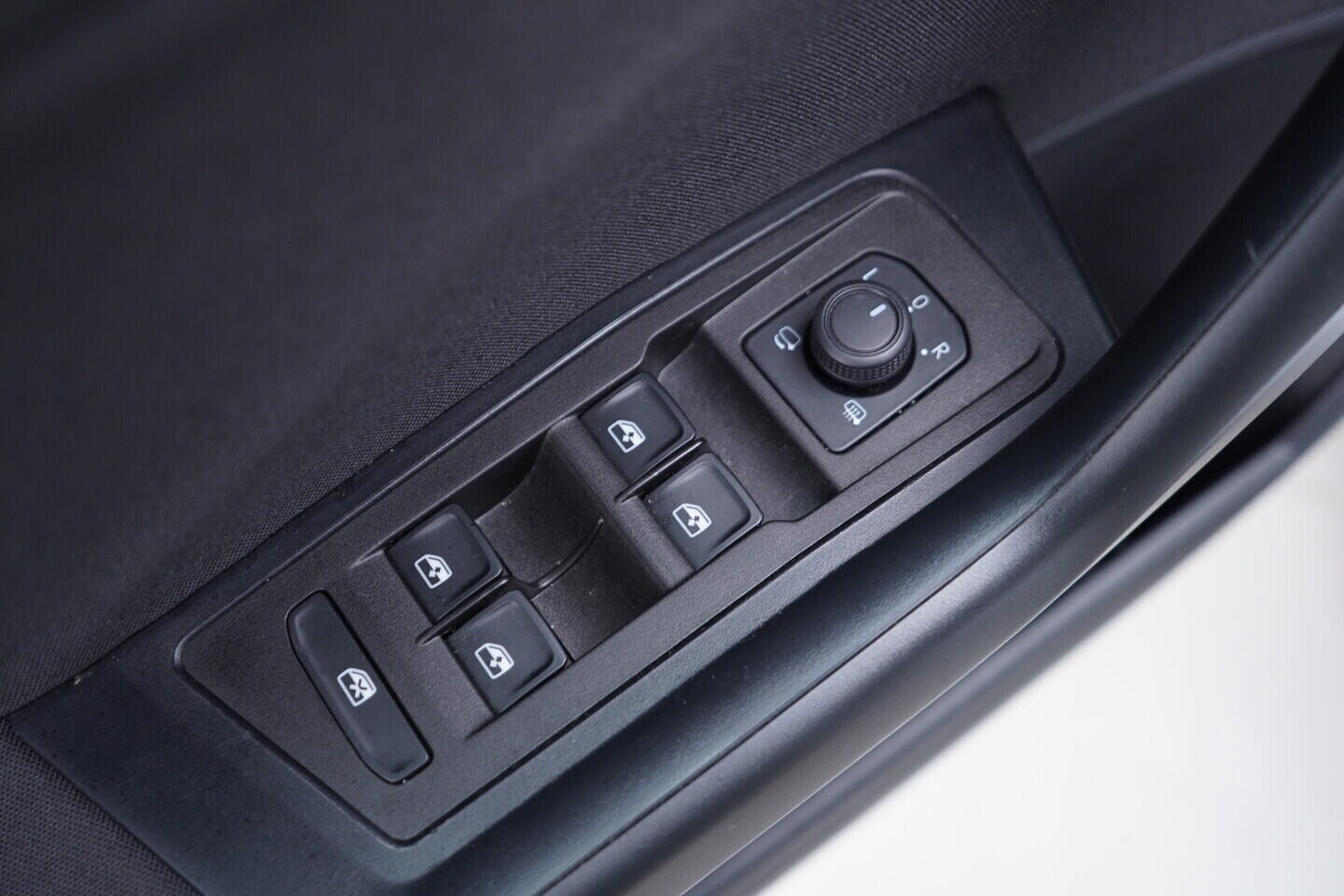 OV190V11145_20.webp_T-ROC Life 1.5 TSI 110 kW automat, DPH