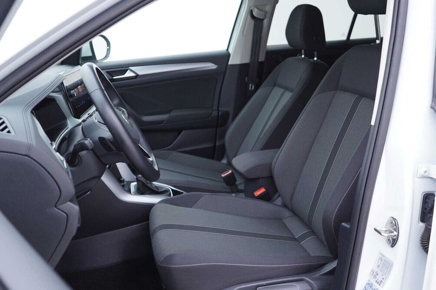 OV190V11145_23.webp_T-ROC Life 1.5 TSI 110 kW automat, DPH