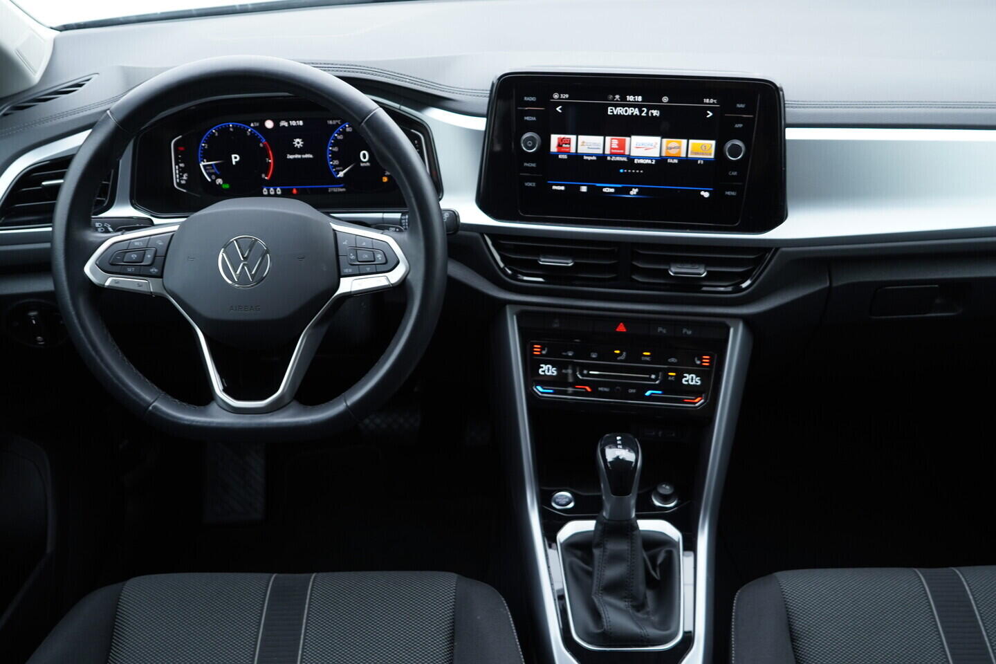 OV190V11145_29.webp_T-ROC Life 1.5 TSI 110 kW automat, DPH