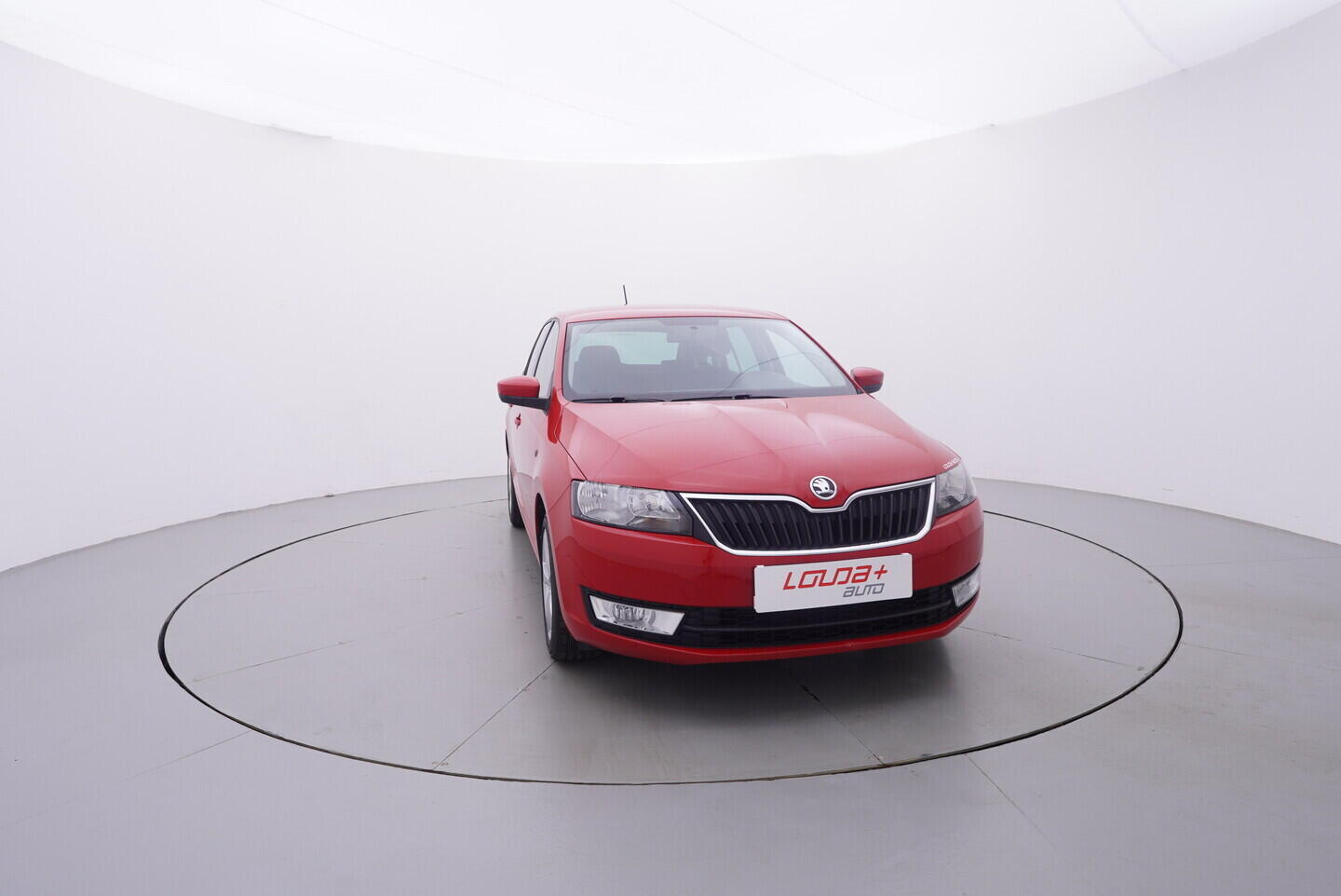 OV190V11147_17.webp_RAPID Ambiente 1.2 TSI 63 kW manuál