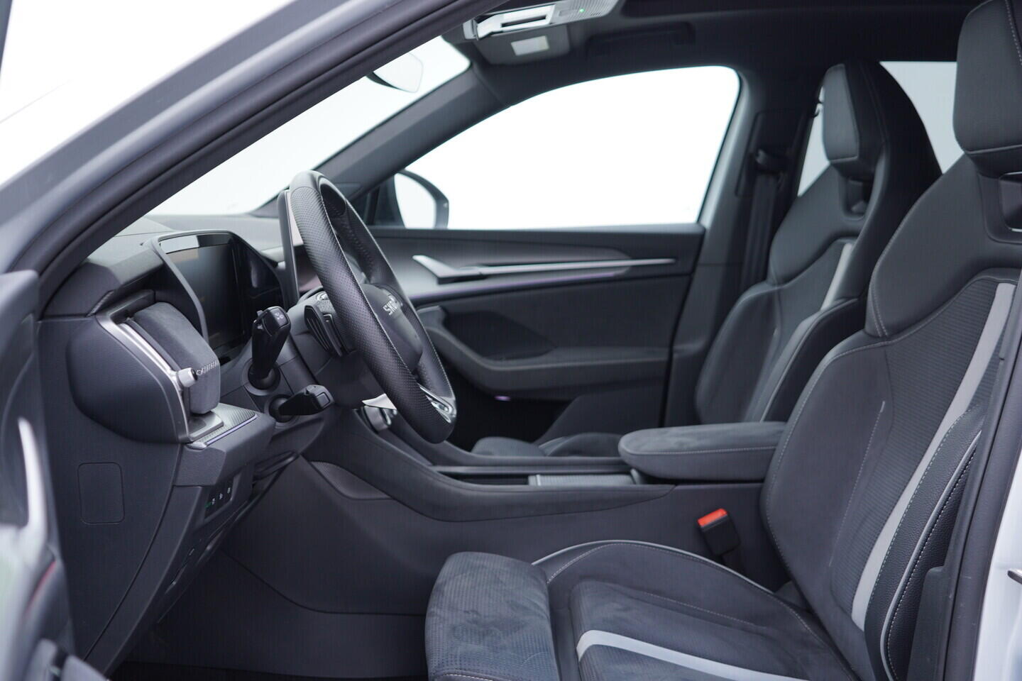 OV190V11148_25.webp_KODIAQ SportLine 2.0 TDI 142 kW automat, DPH
