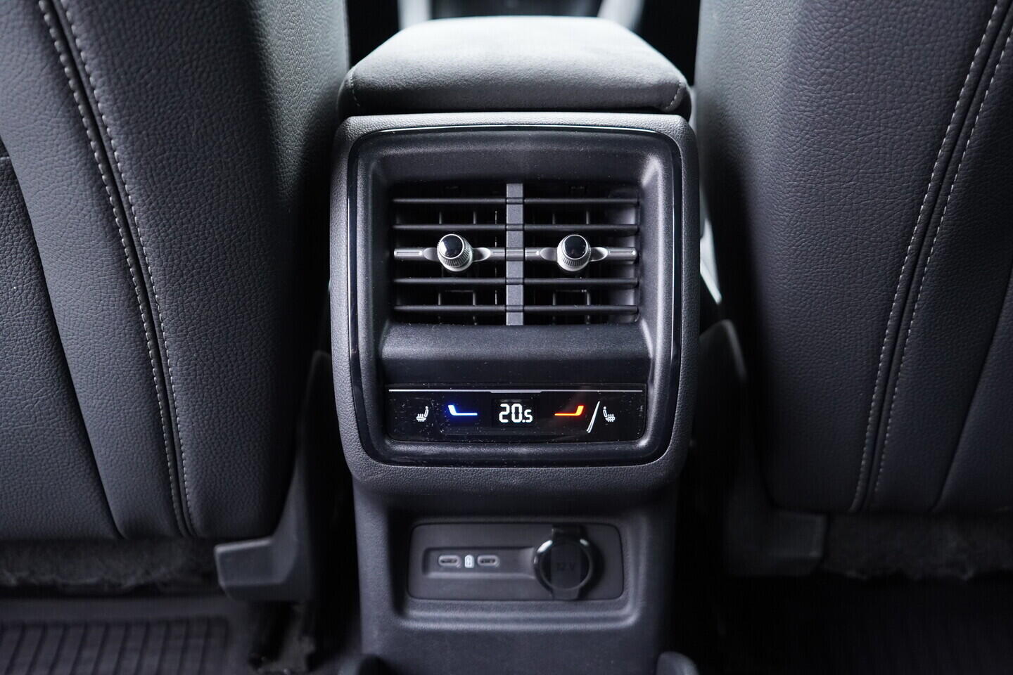 OV190V11148_40.webp_KODIAQ SportLine 2.0 TDI 142 kW automat, DPH