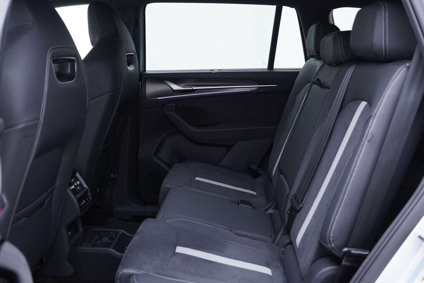 OV190V11148_41.webp_KODIAQ SportLine 2.0 TDI 142 kW automat, DPH