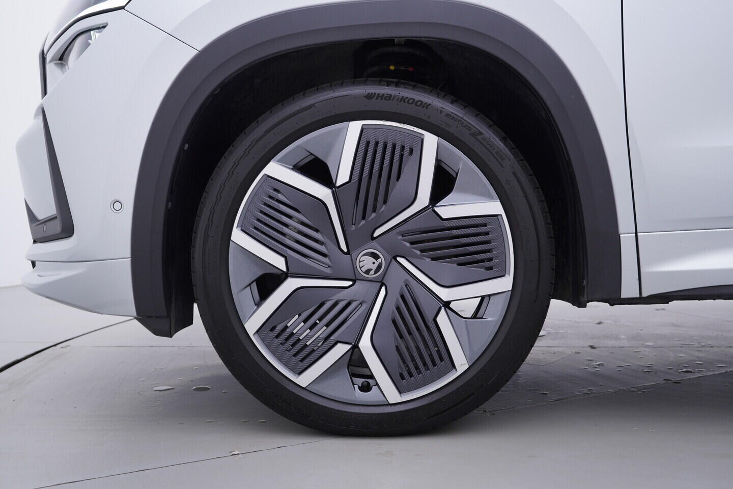 OV190V11148_48.webp_KODIAQ SportLine 2.0 TDI 142 kW automat, DPH