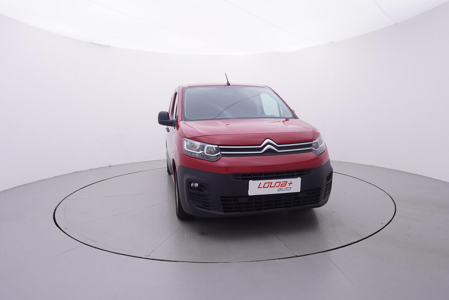 OV190V11153_17.webp_BERLINGO  1.5 HDI 75 kW manuál, DPH