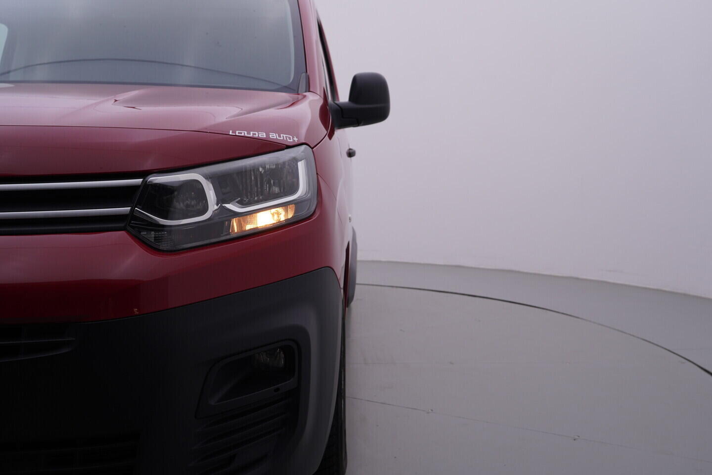 OV190V11153_37.webp_BERLINGO  1.5 HDI 75 kW manuál, DPH