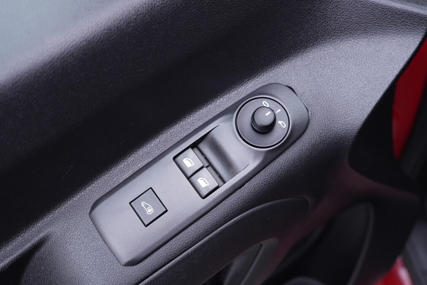 OV190V11157_20.webp_BERLINGO  1.5 HDI 75 kW manuál, DPH