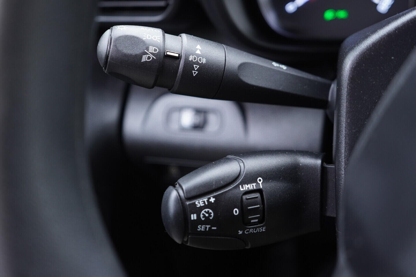 OV190V11157_23.webp_BERLINGO  1.5 HDI 75 kW manuál, DPH