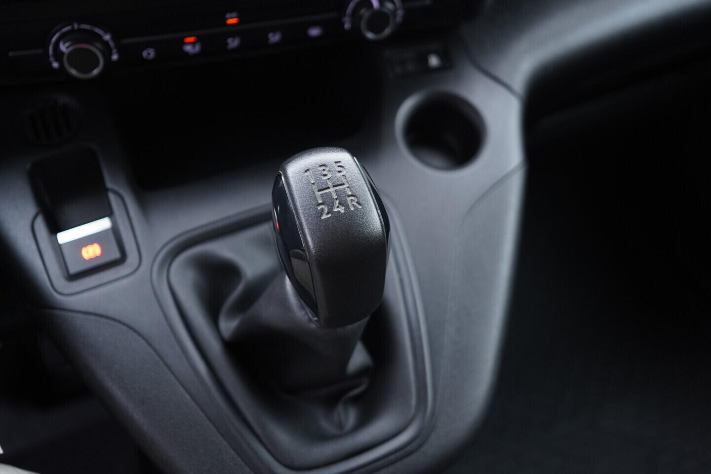 OV190V11157_28.webp_BERLINGO  1.5 HDI 75 kW manuál, DPH