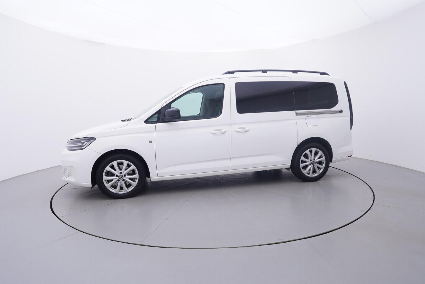 OV190V11158_11.webp_CADDY  2.0 TDI 90 kW automat