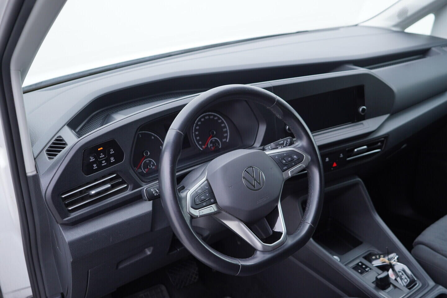 OV190V11158_21.webp_CADDY  2.0 TDI 90 kW automat