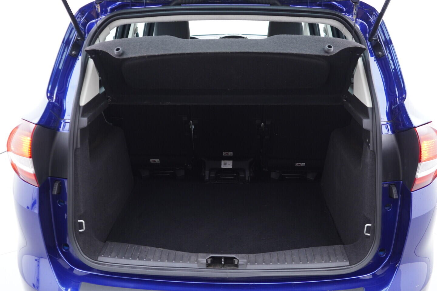 OV190V11160_36.webp_C-MAX  1.0 EcoBoost 74 kW manuál