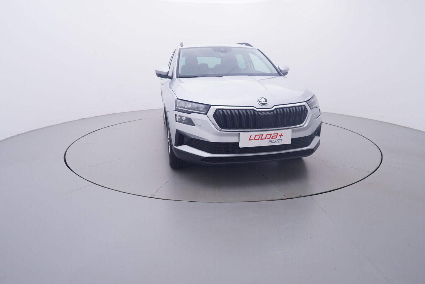 OV190V11162_17.webp_KAROQ Fresh II. 1.5 TSI 110 kW manuál, DPH