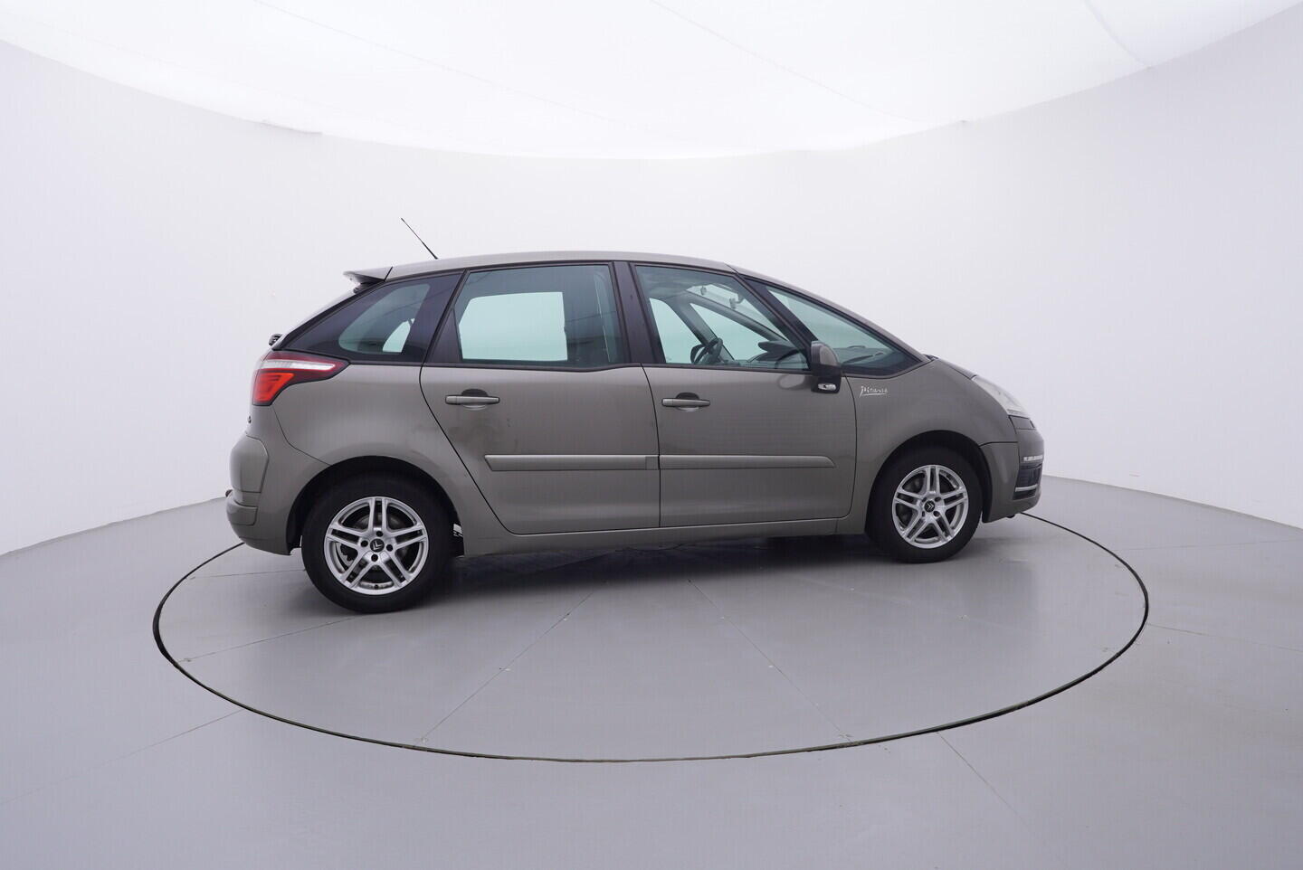 OV190V11167_15.webp_C4 PICASSO  1.6 HDI 82 kW manuál