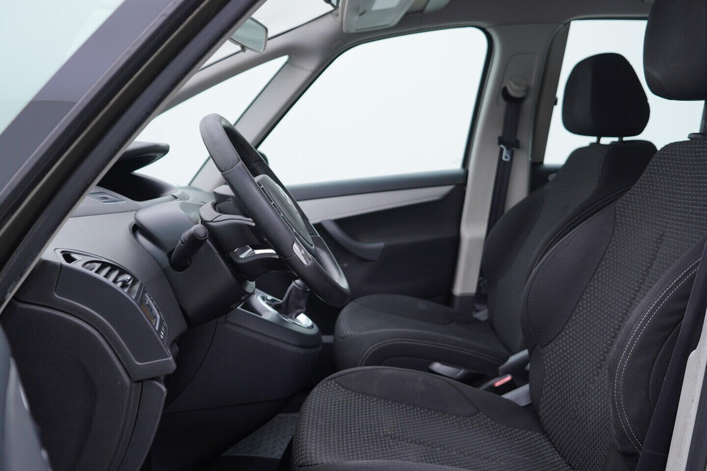 OV190V11167_22.webp_C4 PICASSO  1.6 HDI 82 kW manuál