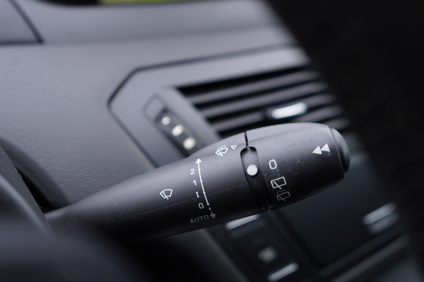 OV190V11167_24.webp_C4 PICASSO  1.6 HDI 82 kW manuál