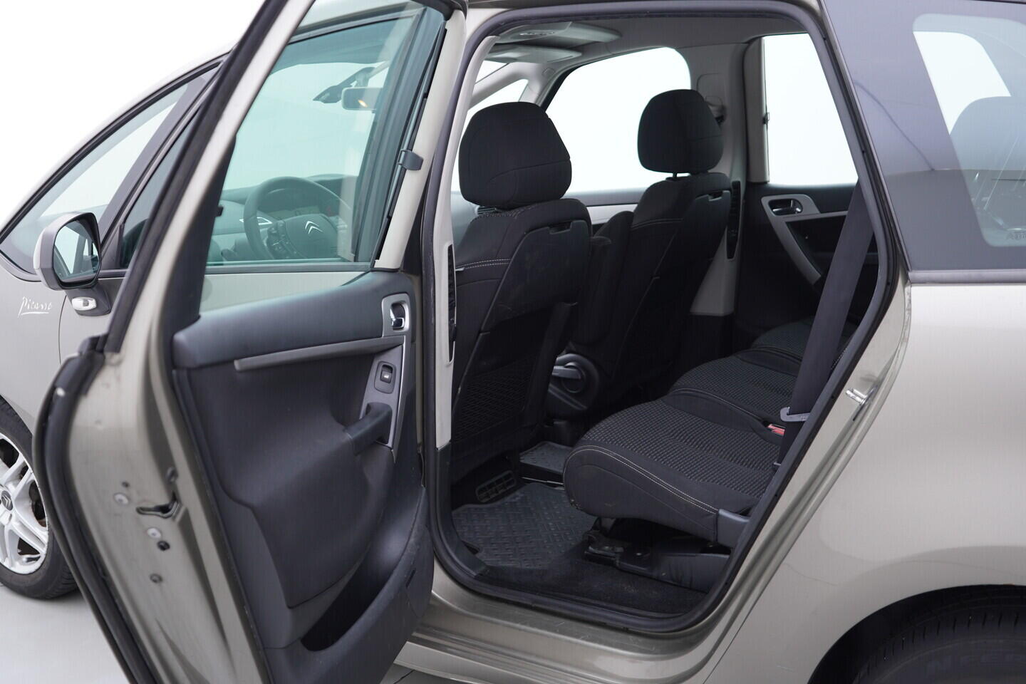 OV190V11167_31.webp_C4 PICASSO  1.6 HDI 82 kW manuál