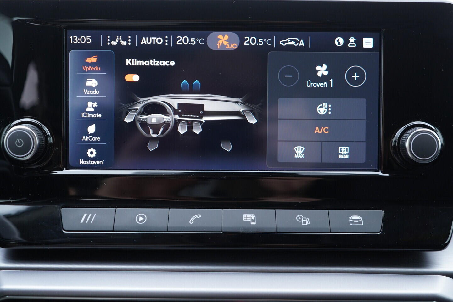 OV190V11172_36.webp_LEON ST FR 1.5 TSI 110 kW automat