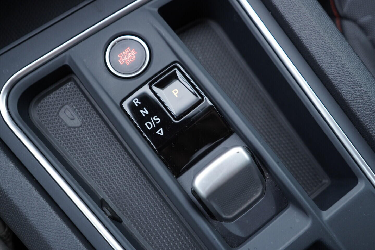 OV190V11172_38.webp_LEON ST FR 1.5 TSI 110 kW automat