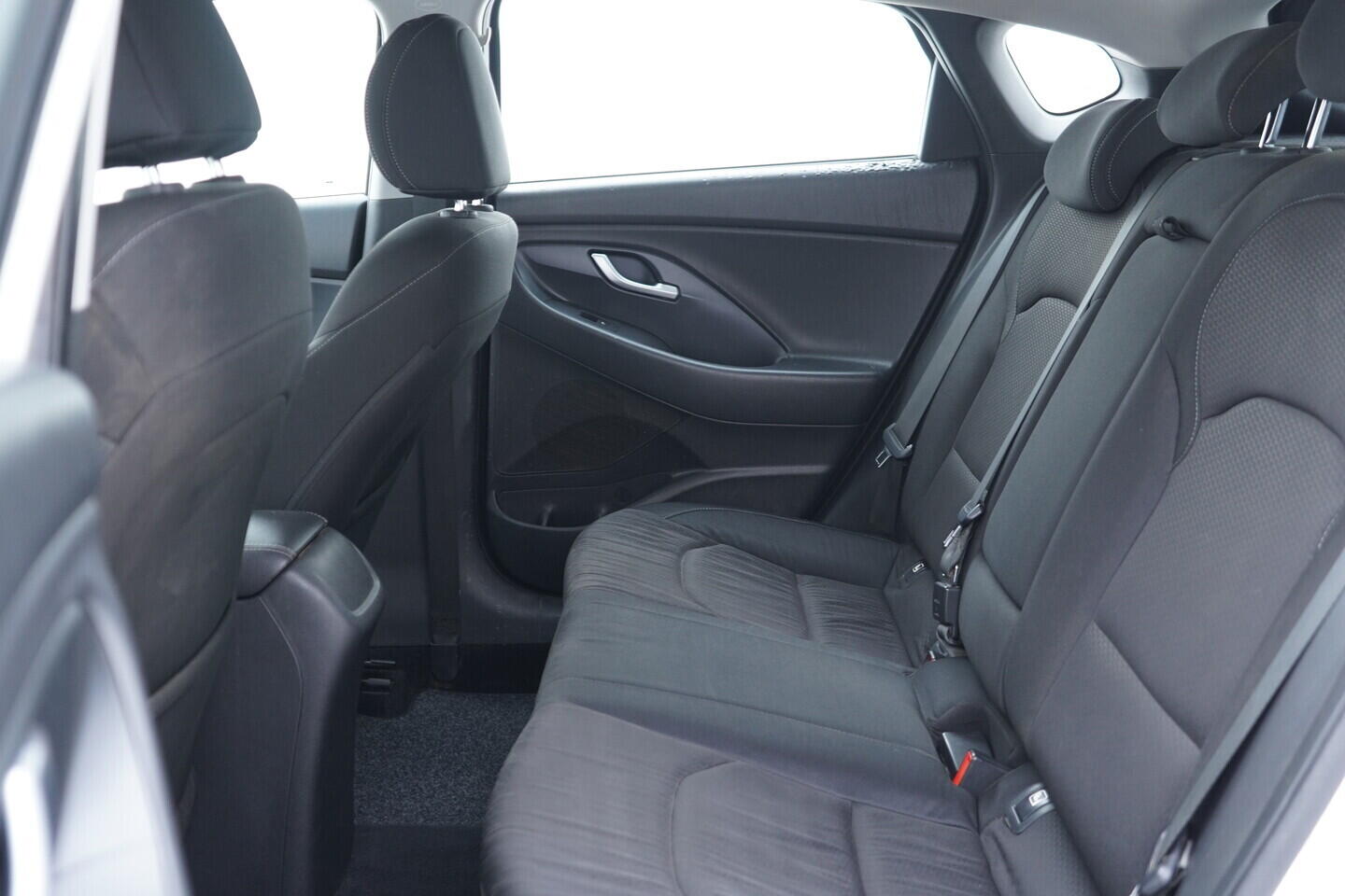 OV190V11175_33.webp_I30  1.0 T-GDI _ kW manuál