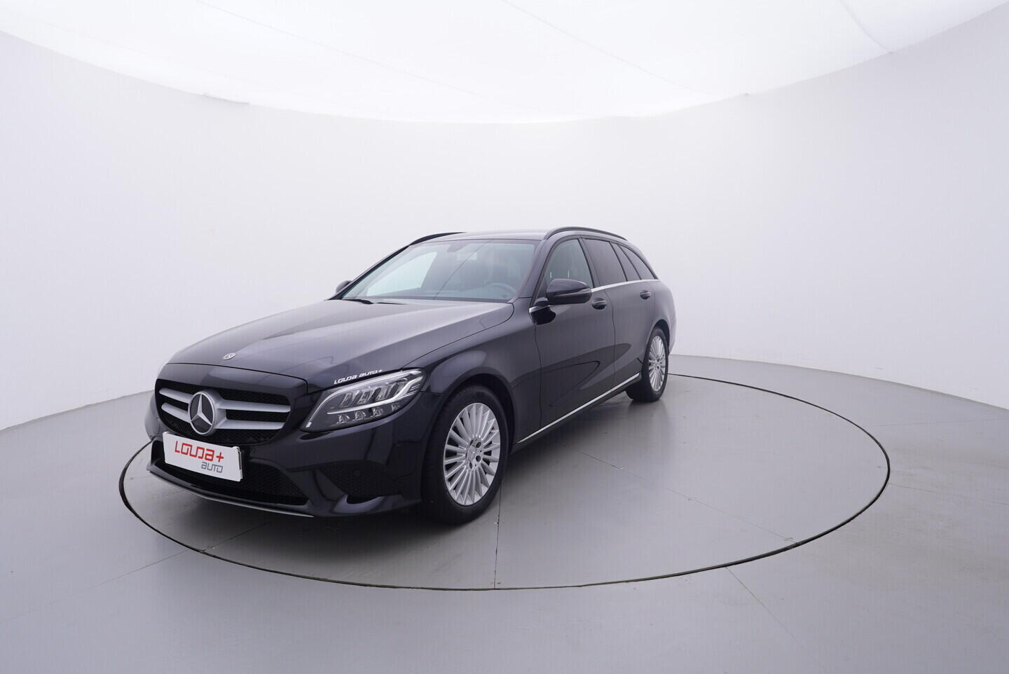 OV190V11199_10.webp_C200  1.6 CDi 118 kW automat