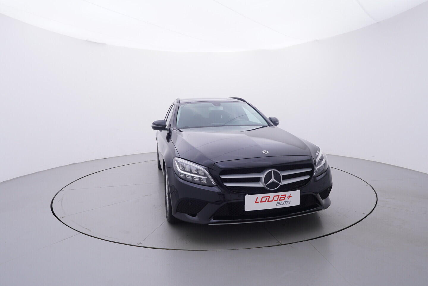 OV190V11199_17.webp_C200  1.6 CDi 118 kW automat