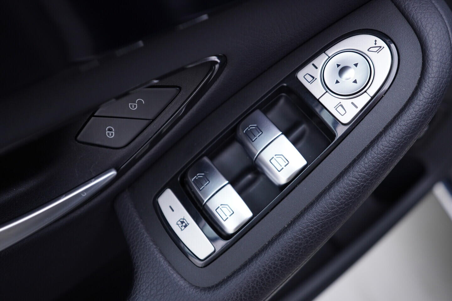 OV190V11199_21.webp_C200  1.6 CDi 118 kW automat