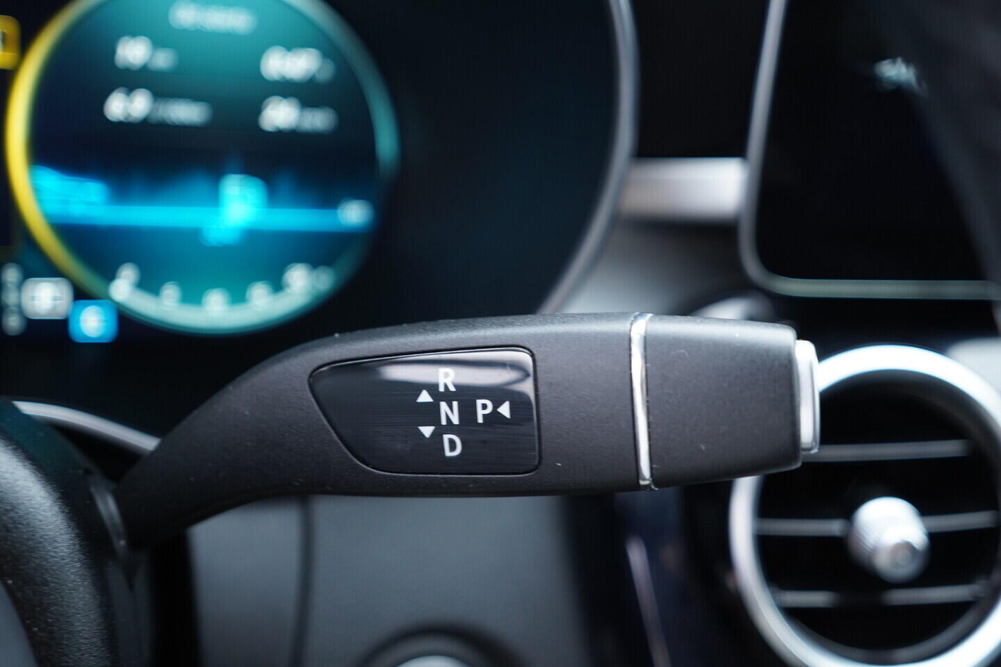 OV190V11199_25.webp_C200  1.6 CDi 118 kW automat