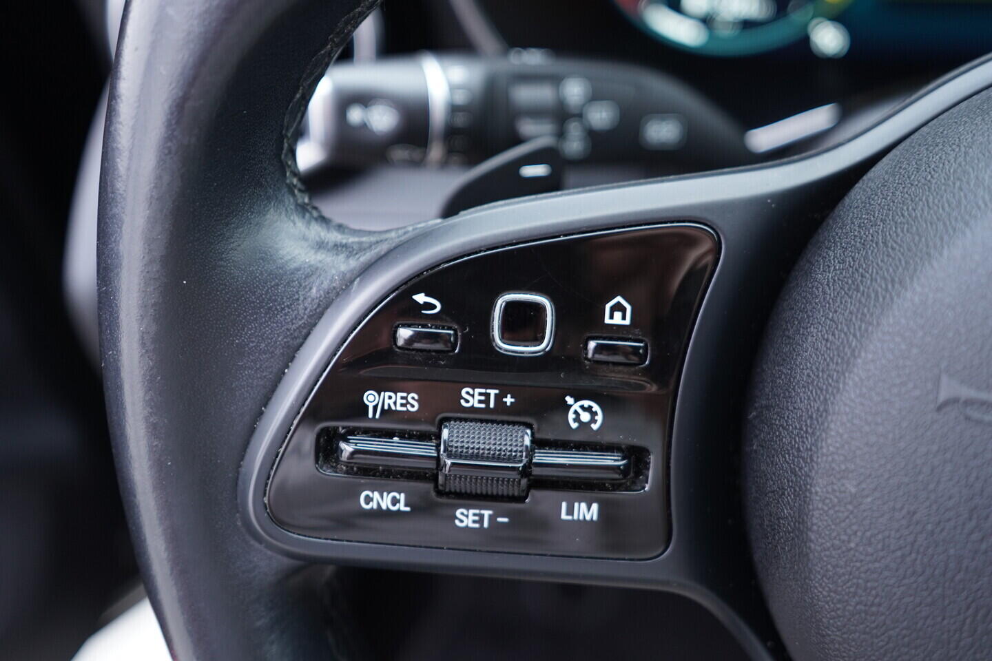 OV190V11199_26.webp_C200  1.6 CDi 118 kW automat