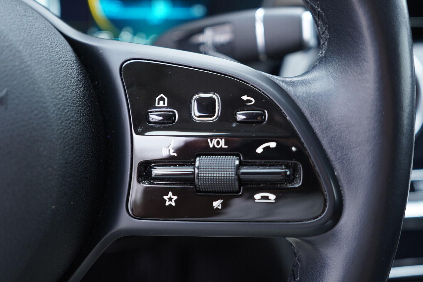 OV190V11199_27.webp_C200  1.6 CDi 118 kW automat