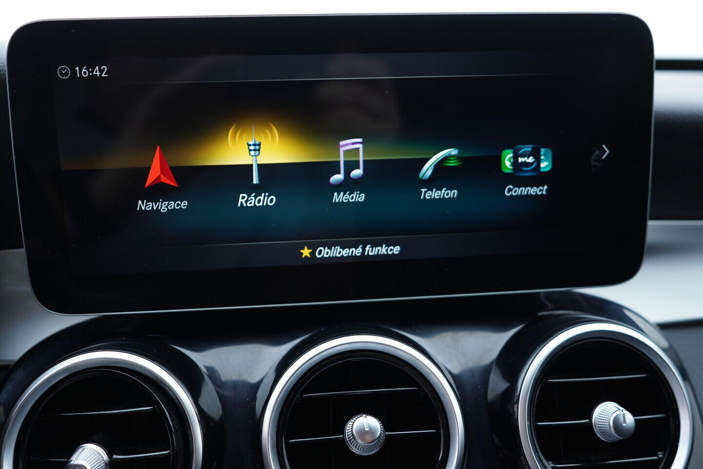 OV190V11199_34.webp_C200  1.6 CDi 118 kW automat